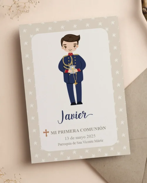 Recordatorio de primera comunión personalizado con uniforme de gala para niño