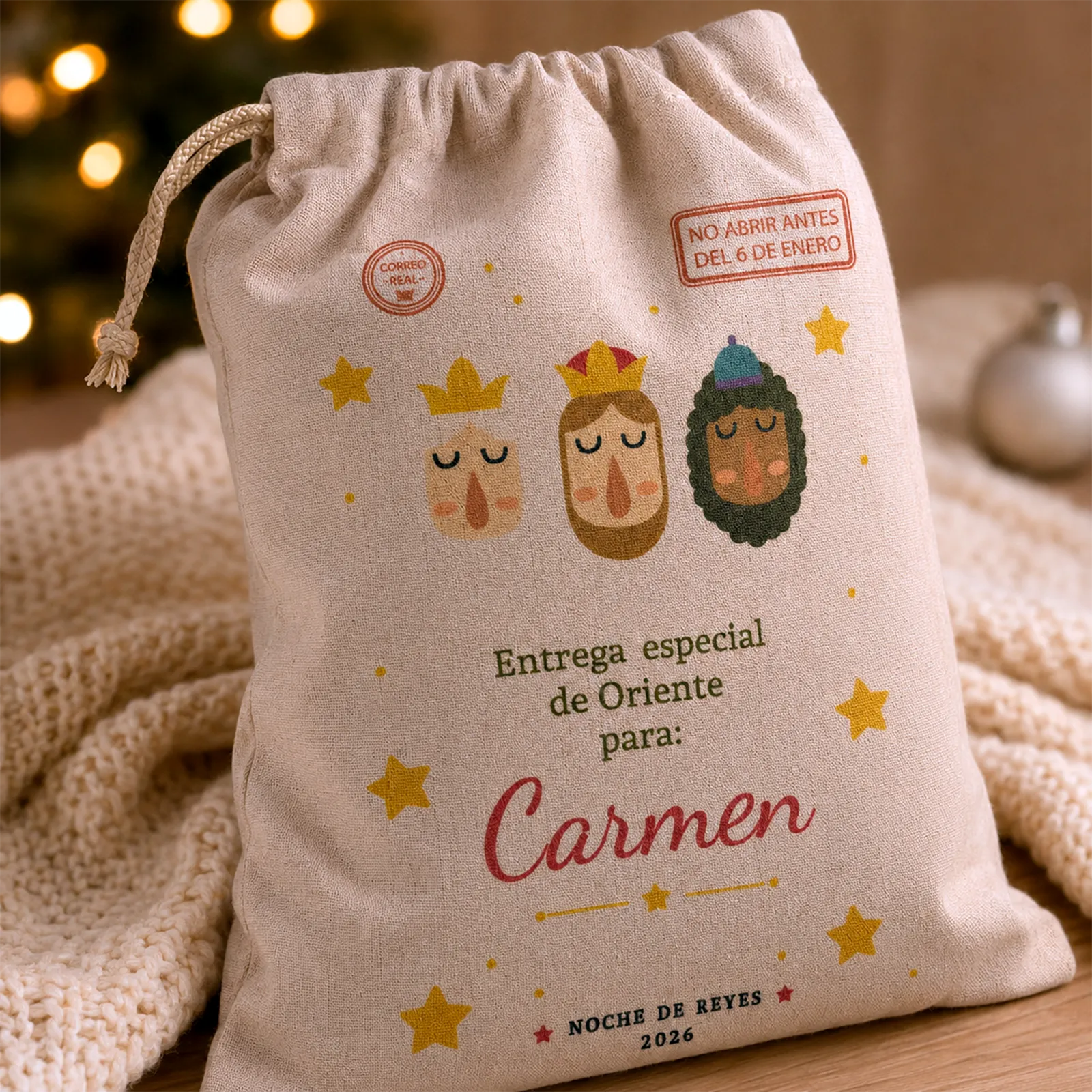 Detalle del saco infantil de Reyes Magos personalizado en tejido símil lino